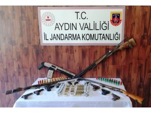 Aydın’da jandarmadan kaçak silah tacirlerine operasyon: 5 gözaltı