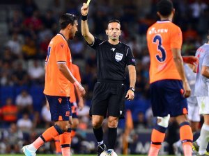 UEFA Şampiyonlar Ligi: Medipol Başakşehir: 0 - Olympiakos: 0 (İlk yarı)
