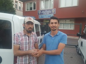 Suriyeli Musa, bulduğu cüzdanı sahibine teslim etti