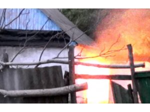 Rusya’da evi basılan terörist, polise el bombası atıp ateş açtı