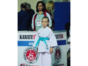 Salihlili minik karateciye milli davet