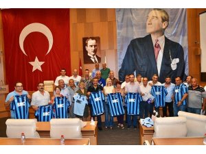 Forma kampanyasına ilk destek Soner Çetin’den