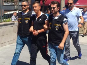 Cinayet zanlısı adliyede