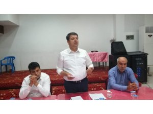 Tutdere bu kez Kahta’da muhtarla buluştu