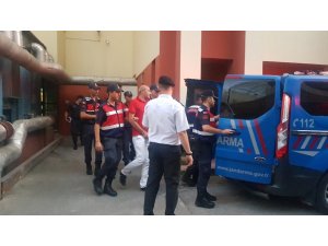 Kafeye ses bombası atan 3 zanlı tutuklandı