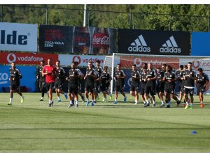 Beşiktaş, yeni sezon hazırlıklarını sürdürdü