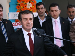 Pamukoğlu: Önce ekmek ve huzur