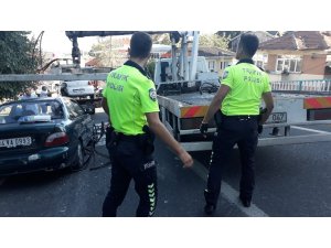 Yokuş aşağı inerken yavaşlayan sürücü zincirleme kazaya neden oldu