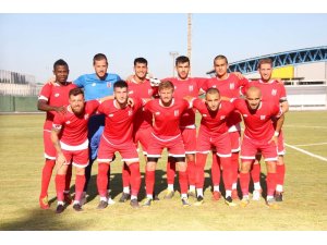 Balıkesirspor hazırlık maçında Somaspor’a kaybetti 2-3