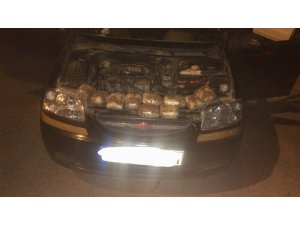 Otomobilden 5 kilo eroin çıktı, sürücüsü gözaltında