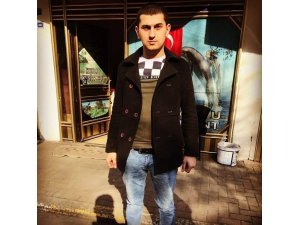 Bıçaklı kavgada ağır yaralanan genç hayatını kaybetti