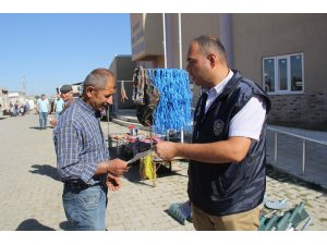 Polisten kurban pazarında sahte para uyarısı