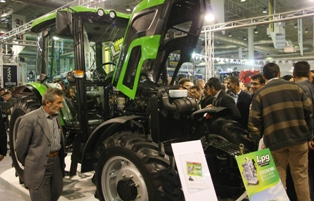 Dünyanın ilk LPG'li traktörleri araziye iniyor