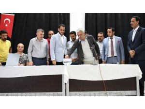 Gençlik futbol turnuvasında fikstür çekimi yapıldı