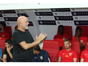 Erol Bedir: “Lig başlamadan önce, takıma bir forvet daha kazandıracağız”
