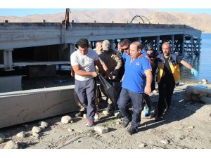 Bayram günü serinlemek için girdiği barajda boğuldu