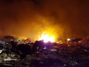 Subaşı’da çöplük alanında yangın