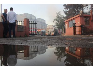 Fabrikaya sıçrayan orman yangını söndürüldü