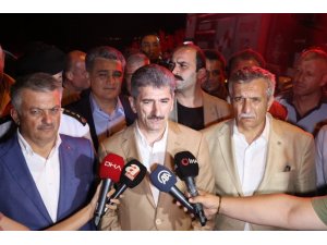 İçişleri Bakan Yardımcısından gece yarısı yangın açıklaması