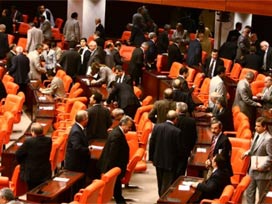 Anayasa paketinde değişiklik