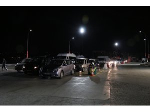 Tatilciler dönüş yolunda