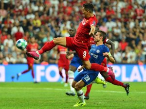 Liverpool 6'da 6 yaptı