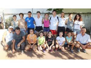 Burhaniye’de özel sporcular federasyona teşekkür etti