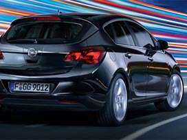 Yeni Opel Astra 100 bin sipariş aldı