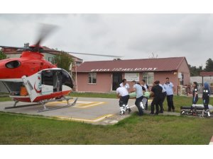 Yaralanan motosiklet sürücüsü için helikopter havalandı