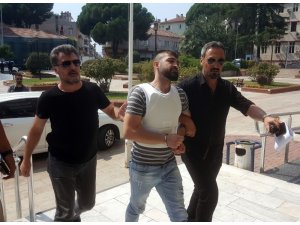 Eski sevgilisi ve erkek arkadaşını öldürdü, ’Pişmanım’ dedi