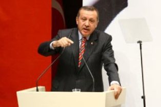 Durak'ta su kaçağı vardı
