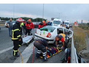 Bolu’da, TEM’de feci kaza: 2’si çocuk 13 yaralı