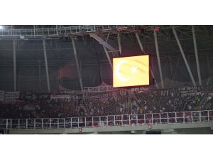 Süper Lig: Sivasspor: 1 - Beşiktaş: 0 (İlk yarı)