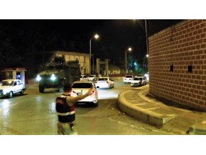 Suriye sınırına askeri sevkiyat devam ediyor