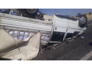 Kamyonet takla attı: 1 yaralı