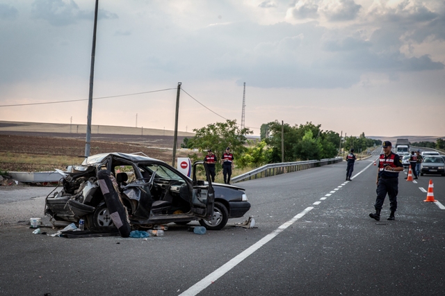 Ankara-Konya kara yolunda kaza: 5 yaralı