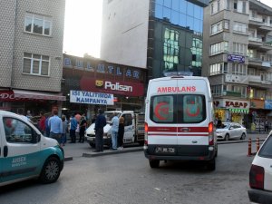 Boşandığı eşi tarafından bıçaklanan kadın öldü