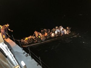 Ayvalık’ta 41 göçmen yakalandı