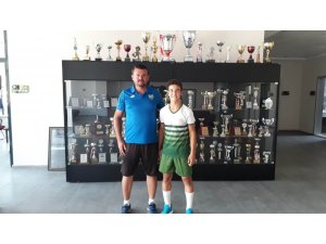 Salihlispor’dan Manisa FK’ya!