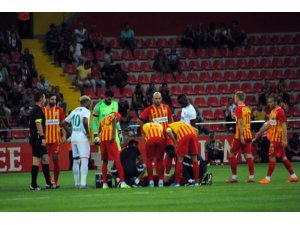 Kayserispor’da Alpay sakatlandı
