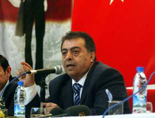 Başbakan'a ırkçılık suçlaması!
