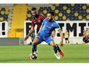 Bursaspor’da Selçuk Şahin bombası