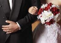 3 saat arayla iki kez evlendi