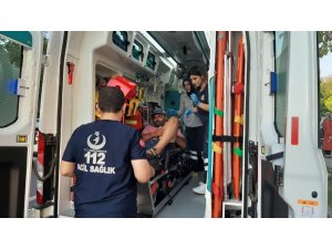 Otomobil akülü engelli araca çarptı: 1 yaralı