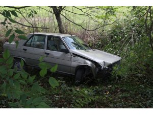 Şarampole uçan otomobilden burnu bile kanamadan çıktı