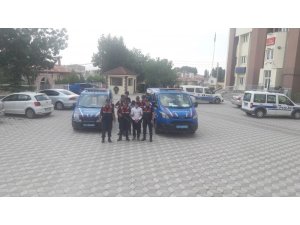 Altın hırsızları yakalandı