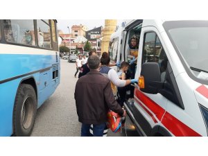 Halk otobüsünün çarptığı çocuk ölümden döndü