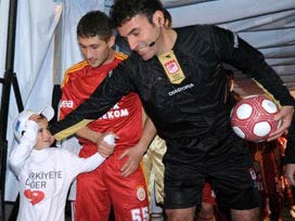 Herkesi ağlatan Keko muradına erdi!