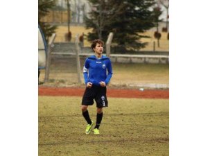 Talasgücü Belediyespor’a genç golcü
