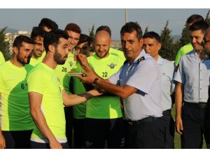 Garnizon Komutanı Şahin Akhisarspor’a başarılar diledi